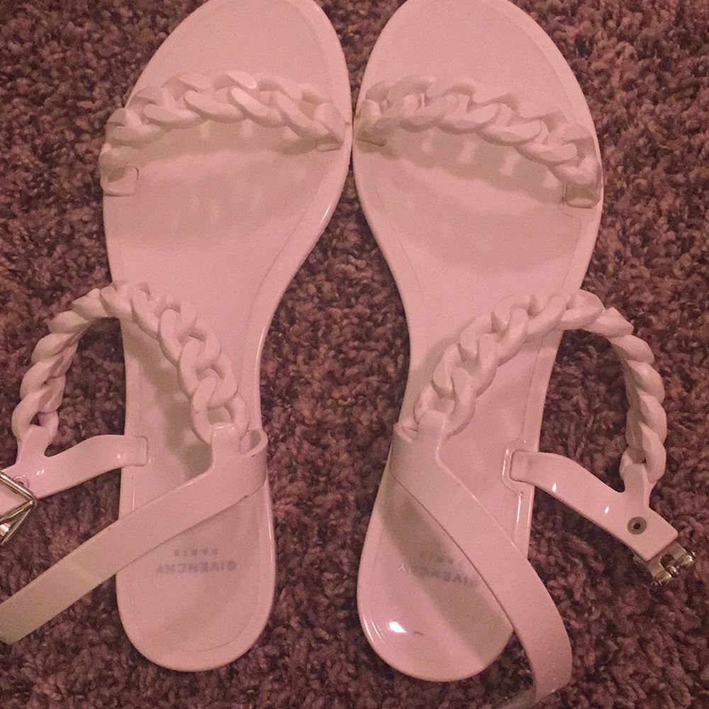 Givency Sandals